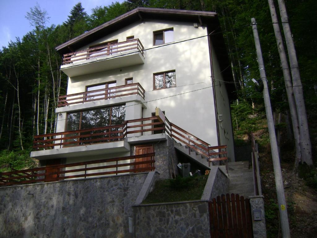 Casa Anotimpuri Hotel Sinaia Esterno foto